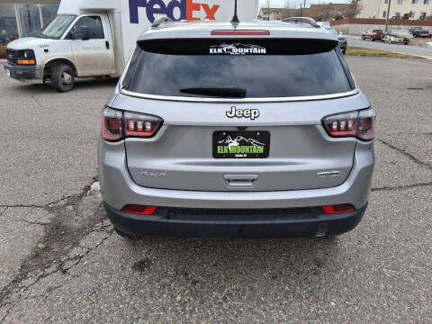 2022 Jeep Compass Latitude Lux