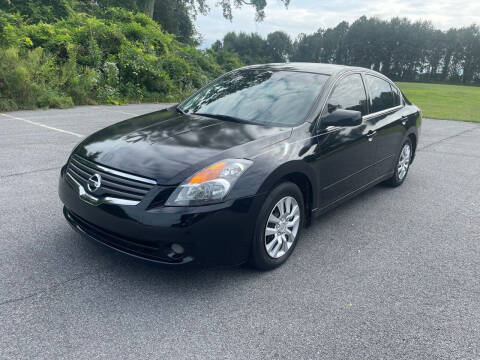 2009 Nissan Altima for sale at JR Motors in Monroe GA