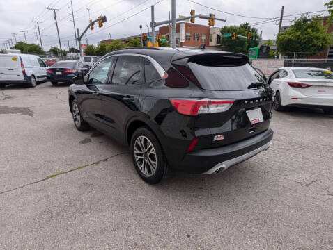 2020 Ford Escape SEL