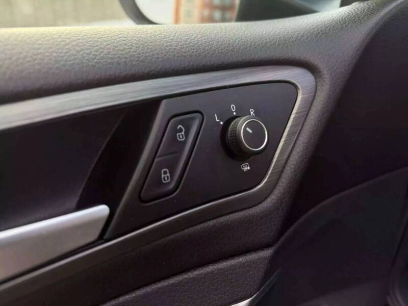 2019 Volkswagen Golf SportWagen 1.8T S 4Motion