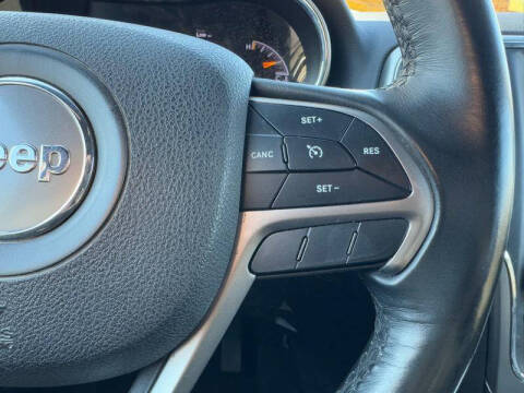 2018 Jeep Grand Cherokee Laredo