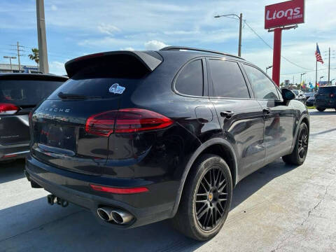 2018 Porsche Cayenne S