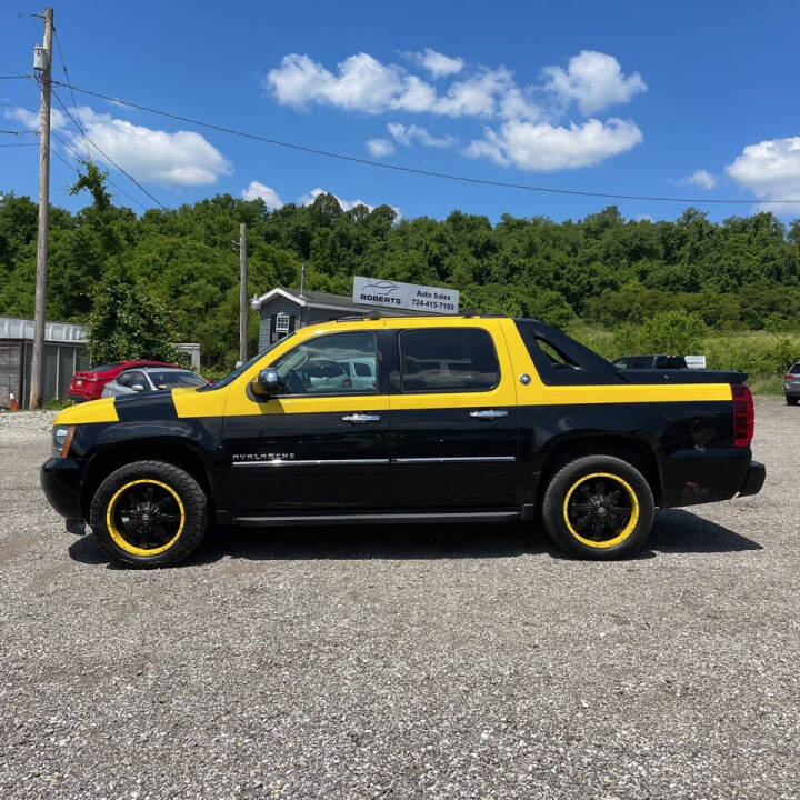 2013 Chevrolet Avalanche for sale at Roberts Enterprises Autos LLC in Belle Vernon, PA