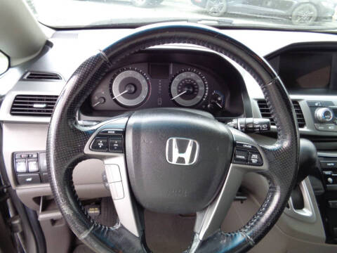 2011 Honda Odyssey EX-L w/DVD