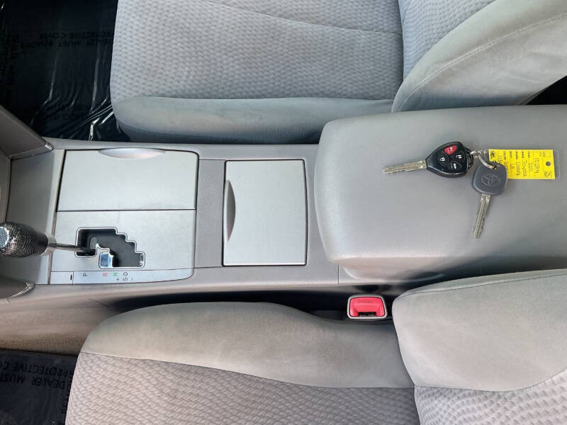 2011 Toyota Camry LE