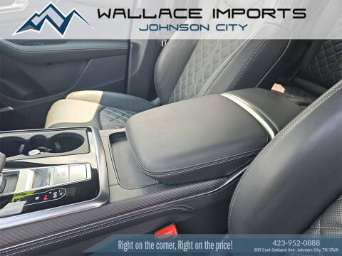 2025 Audi SQ7 4.0T quattro Premium Plus