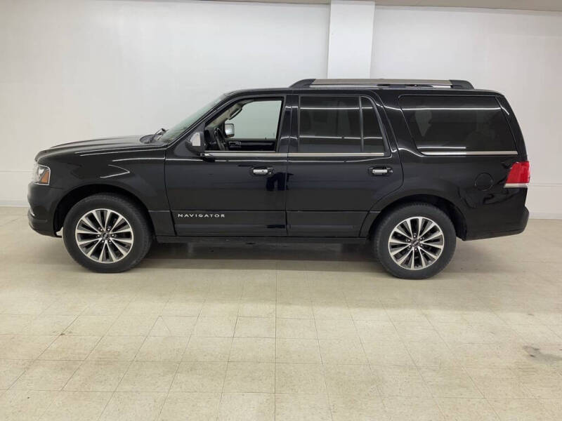 Used 2017 Lincoln Navigator Select with VIN 5LMJJ2JT1HEL07710 for sale in Celina, OH