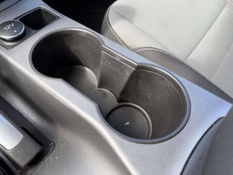 2014 Ford C-MAX Hybrid SE