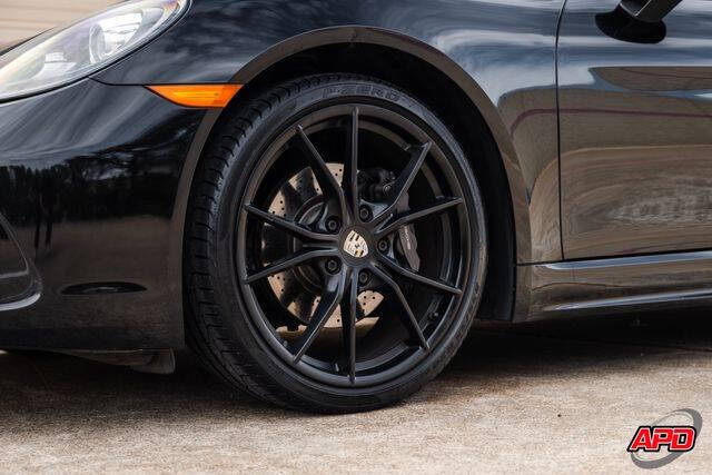 2019 Porsche 718 Cayman