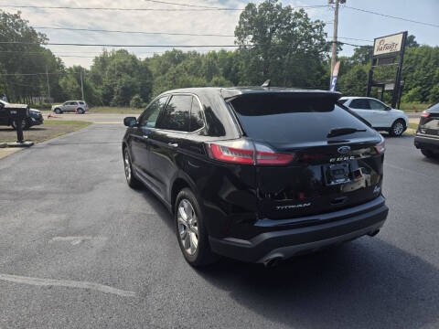 2021 Ford Edge Titanium