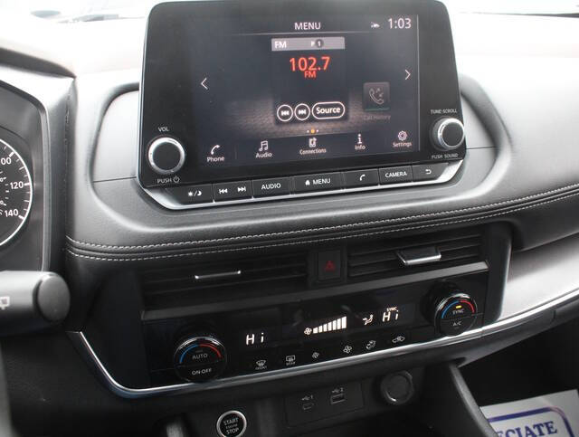 2023 Nissan Rogue SV