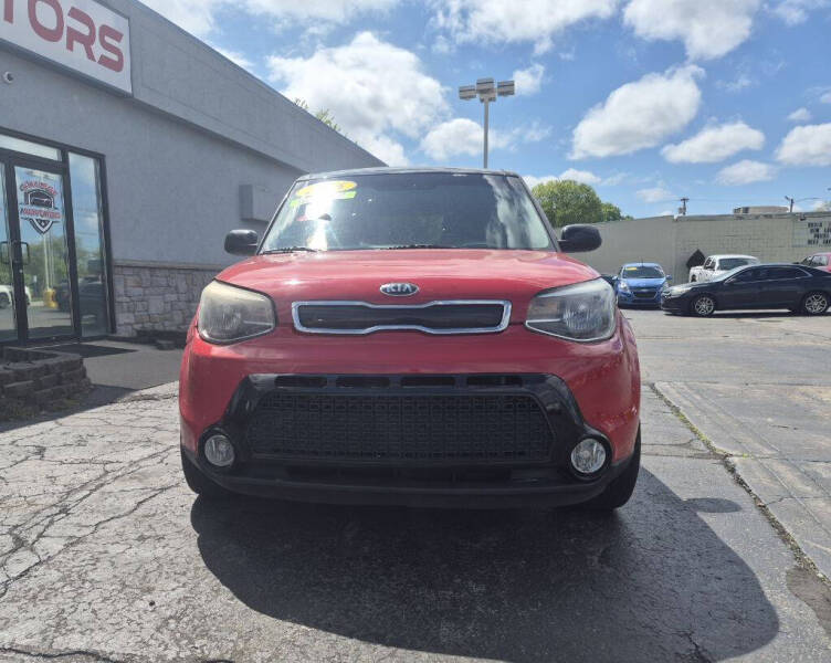 2016 Kia Soul +