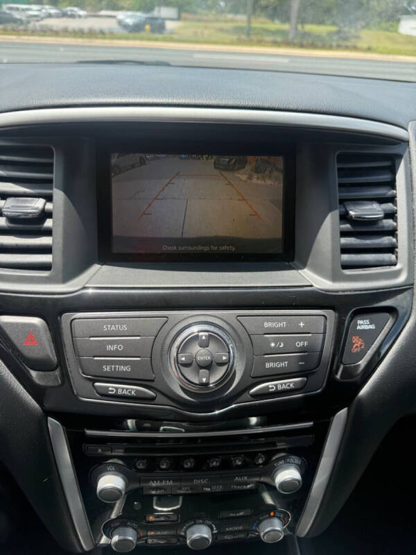 2014 Nissan Pathfinder S