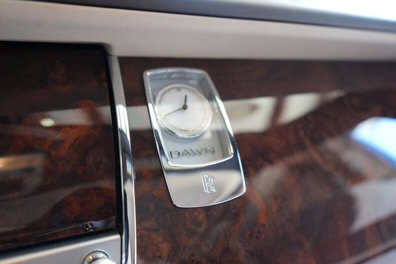 2017 Rolls-Royce Dawn