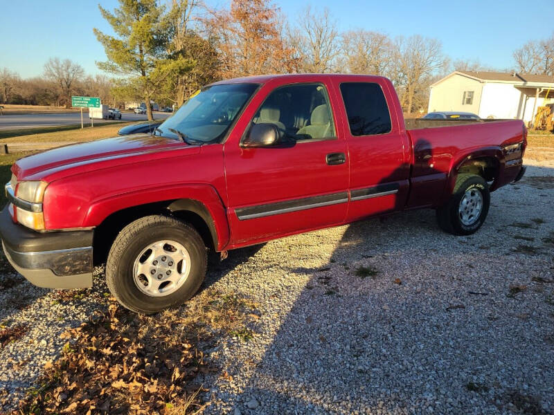 2004 Chevrolet Silverado 1500 for sale at Moulder's Auto Sales in Macks Creek MO