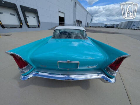 1957 Chrysler Windsor