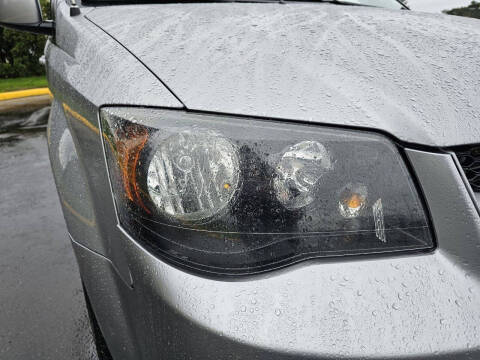 2015 Dodge Grand Caravan R/T