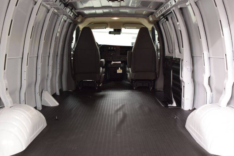 2026 Chevrolet Express 3500