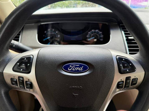 2015 Ford Taurus