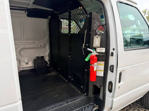 2013 Ford E-Series E-150
