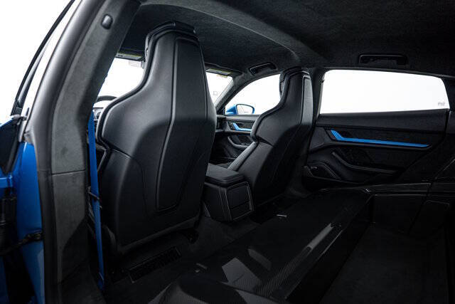 2025 Porsche Taycan Turbo GT w/ Weissach Package