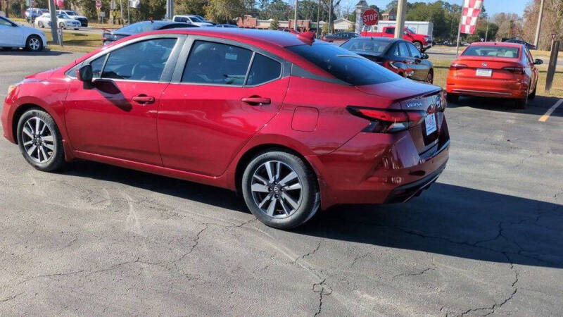 2021 Nissan Versa SV