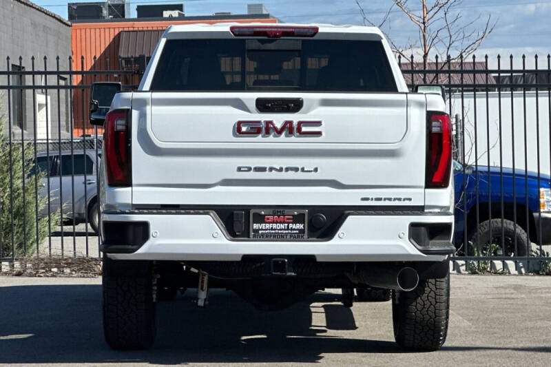 2024 GMC Sierra 2500HD