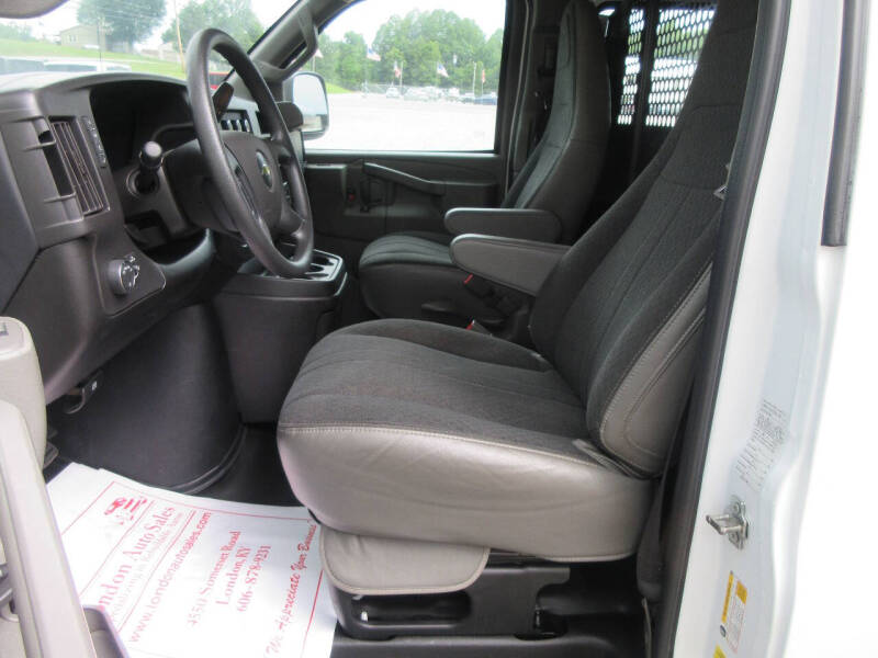 2024 Chevrolet Express 2500
