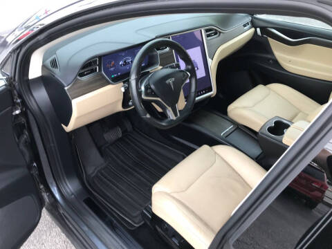 2016 Tesla Model X 75D