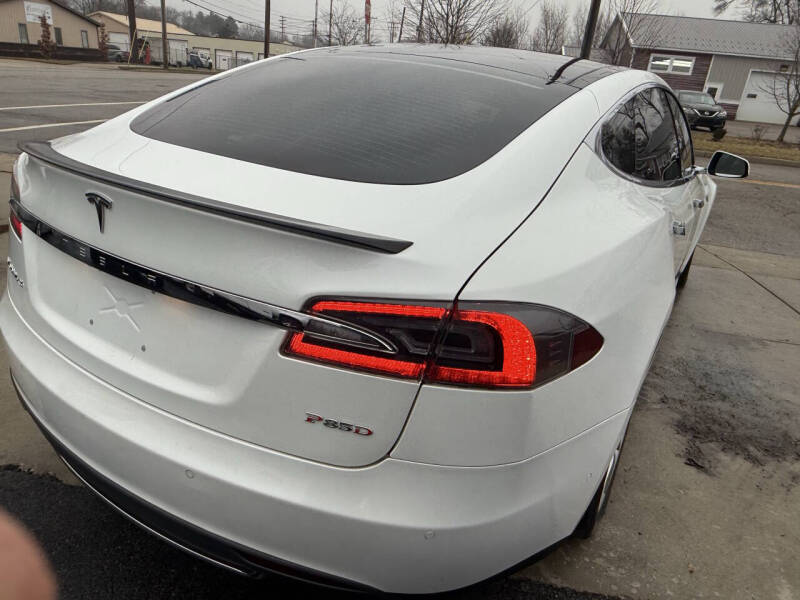 2015 Tesla Model S P85D