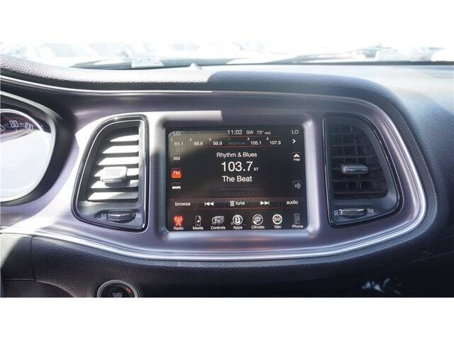 2016 Dodge Challenger SXT