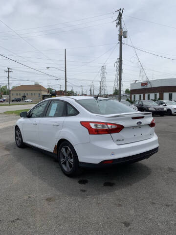2014 Ford Focus SE