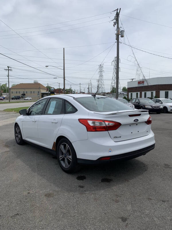 2014 Ford Focus SE