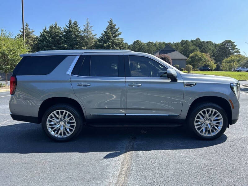 2025 GMC Yukon Elevation