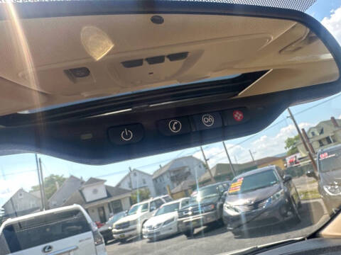 2012 GMC Acadia Denali