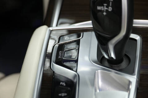 2016 BMW 7 Series 750i xDrive