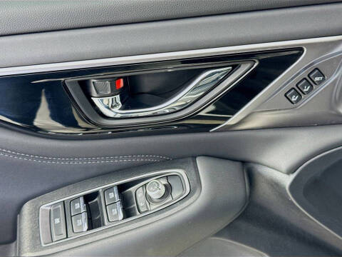 2025 Subaru Outback Limited XT