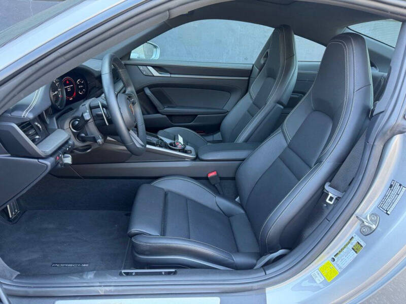 2024 Porsche 911 Carrera