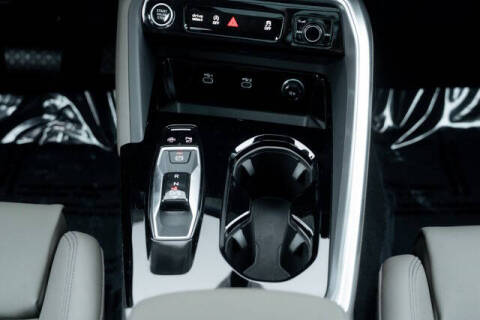 2025 Audi Q5 quattro Premium Plus TFSI