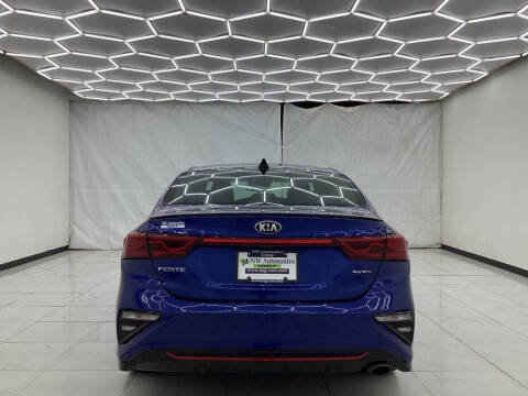 2020 Kia Forte GT Line