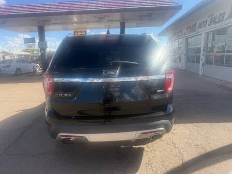 2017 Ford Explorer Platinum