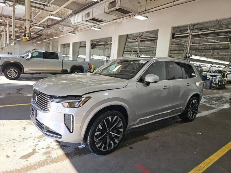 2025 Volvo XC90 B6 Plus Bright Theme 7P