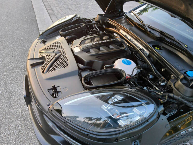 2018 Porsche Macan GTS