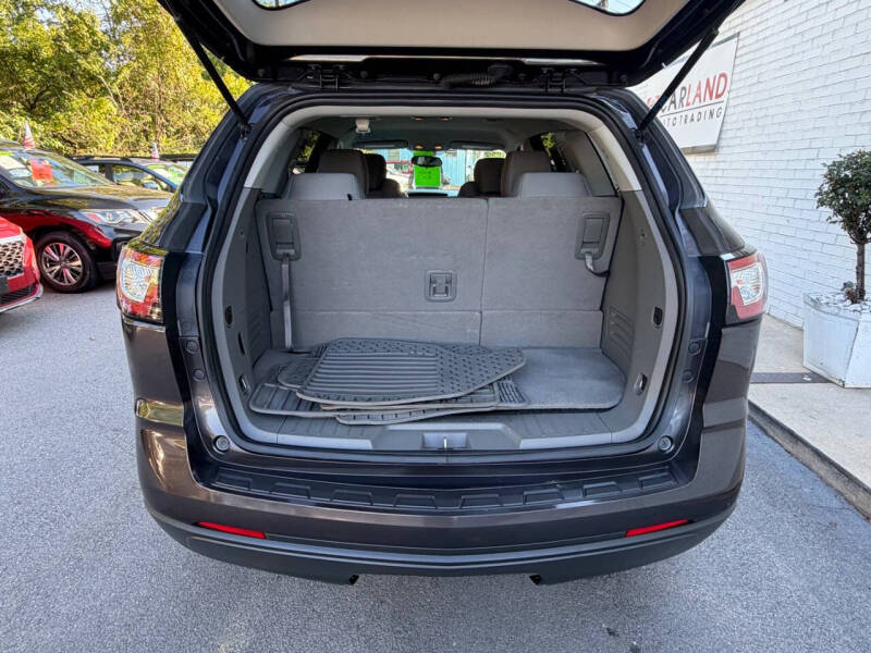 2017 Chevrolet Traverse LS