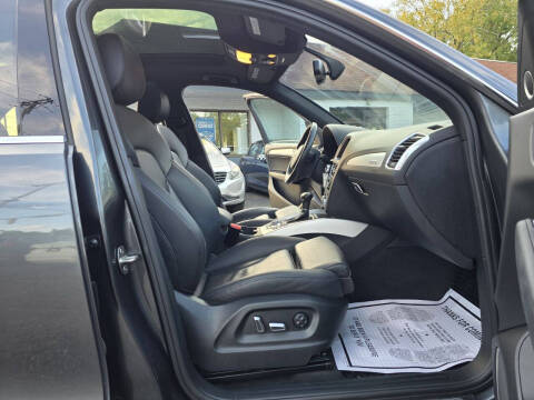 2016 Audi Q5 2.0T quattro Premium Plus