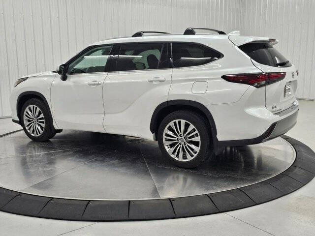 2024 Toyota Highlander Limited