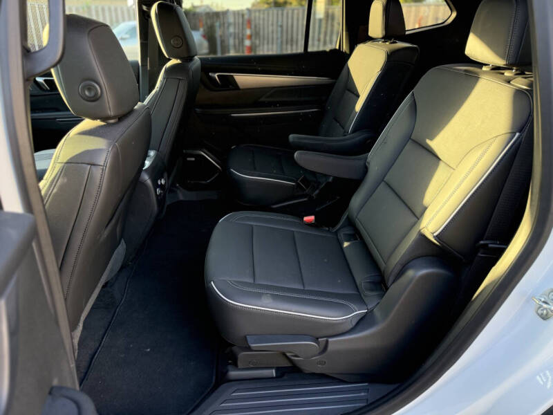 2025 Buick Enclave Preferred