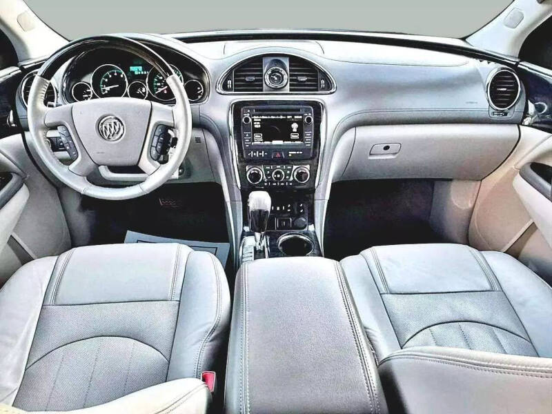 2017 Buick Enclave Leather