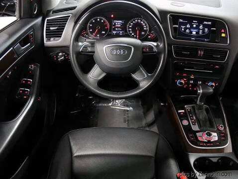 2017 Audi Q5 2.0T quattro Premium Plus