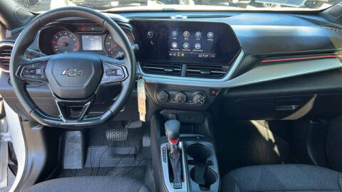 2024 Chevrolet Trax RS